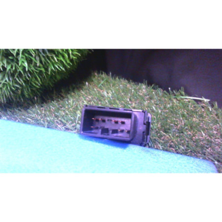 Bouton/Interrupteur HYUNDAI TRAJET d’occasion