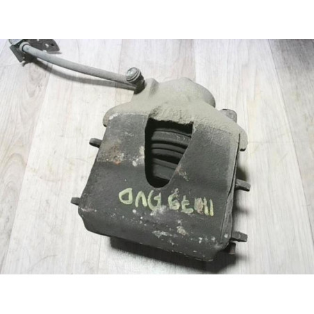 Etrier avant droit (freinage) SKODA OCTAVIA 2 PHASE 1 d’occasion