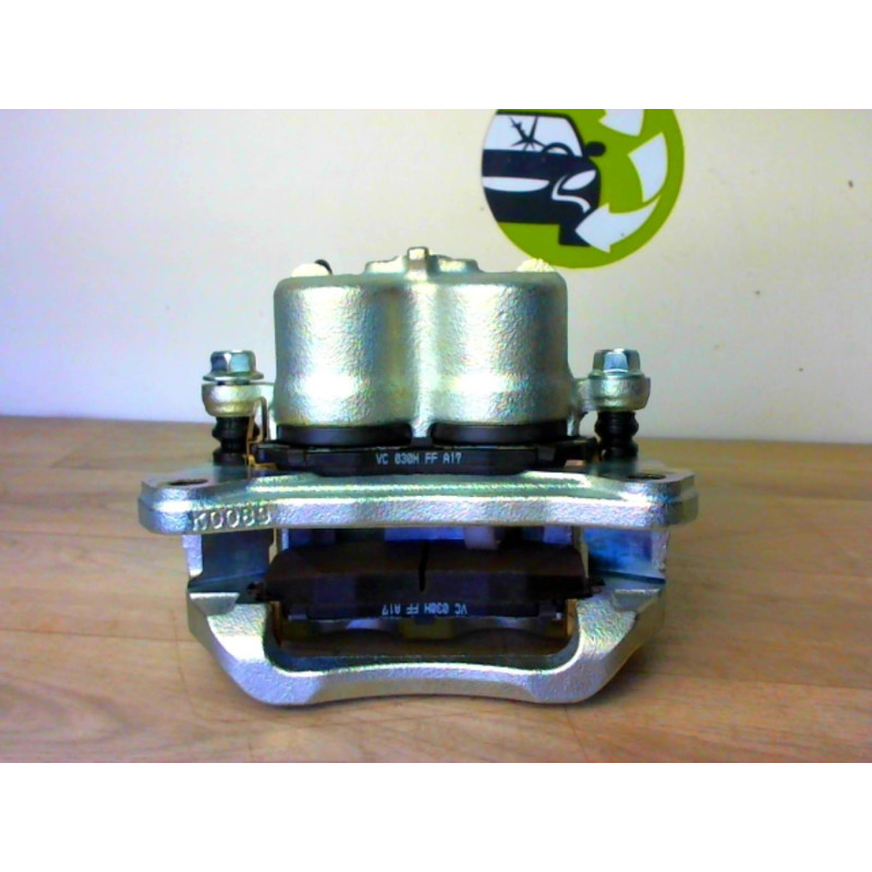 Etrier avant gauche (freinage) MAZDA MPV 2 d’occasion