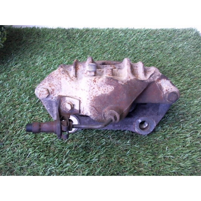 Etrier avant gauche (freinage) VOLKSWAGEN TRANSPORTER 4 PHASE 1 d’occasion