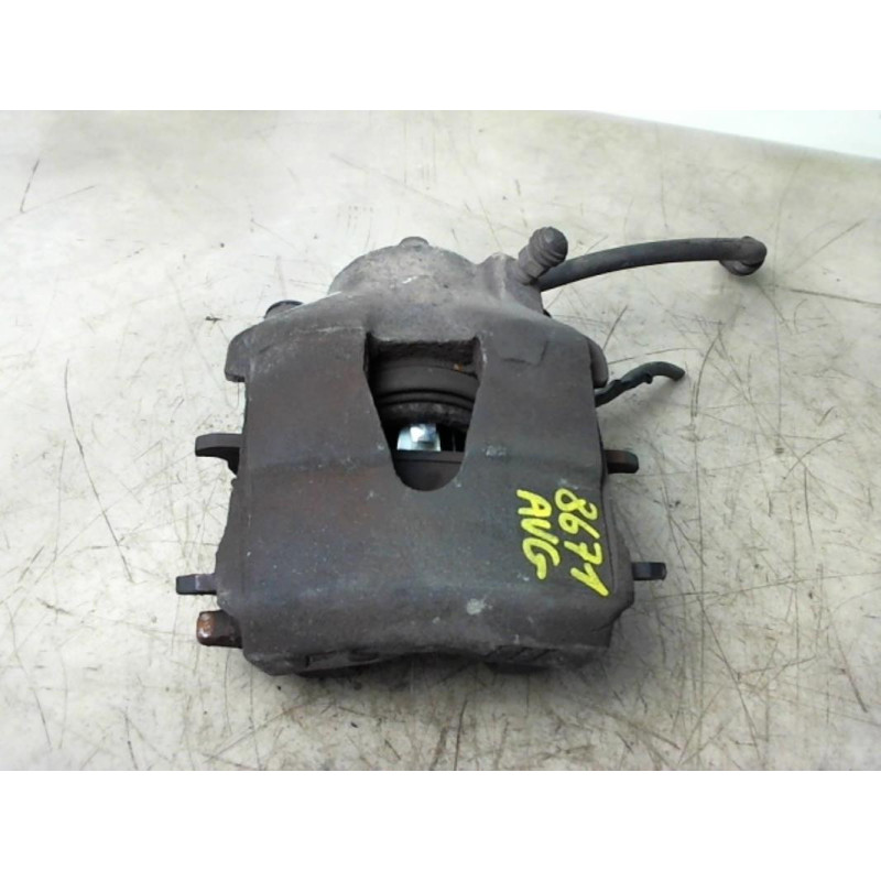 Etrier avant gauche (freinage) VOLKSWAGEN POLO 4 PHASE 1 d’occasion