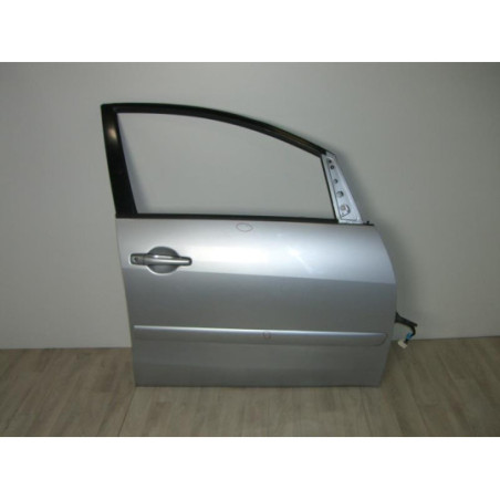 Porte avant droit MITSUBISHI GRANDIS d’occasion