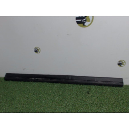 Baguette de porte avant droite RENAULT R21 PHASE 2 d’occasion