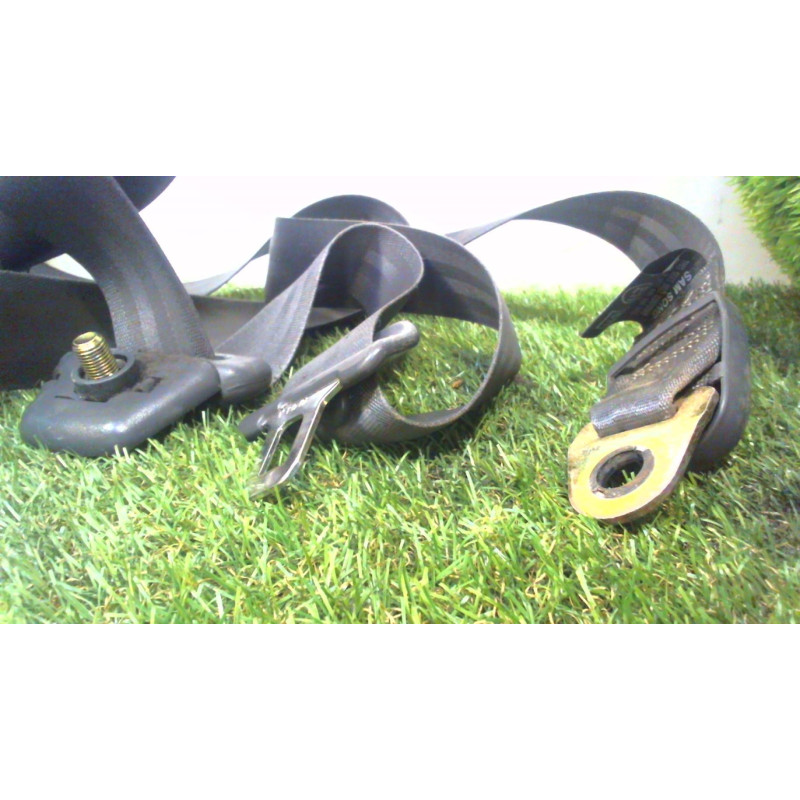 Ceinture avant gauche HYUNDAI TRAJET d’occasion