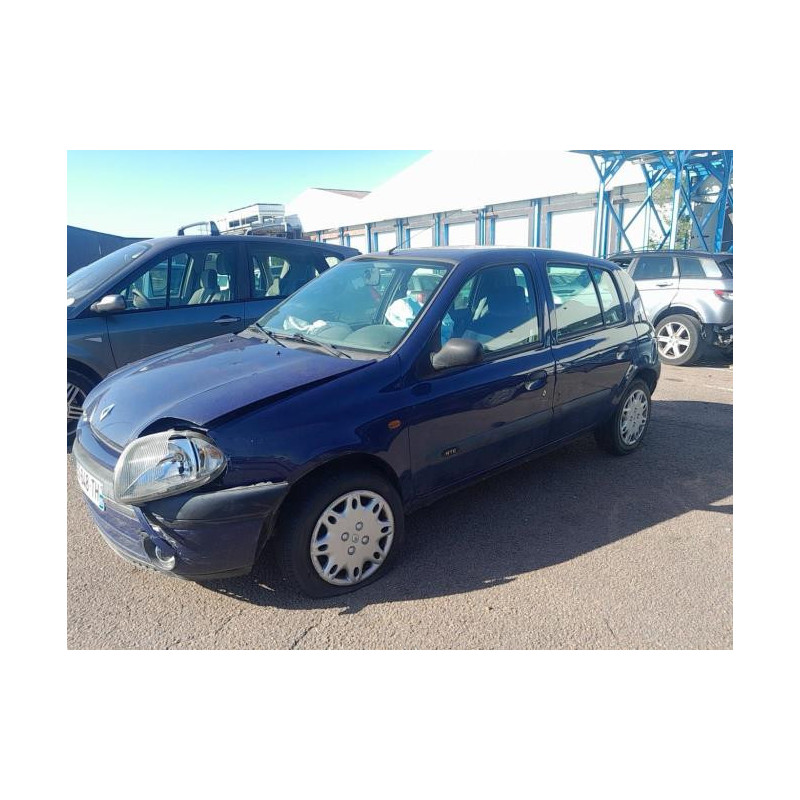 Cric (Ensemble depannage) RENAULT CLIO 2 PHASE 1 d’occasion