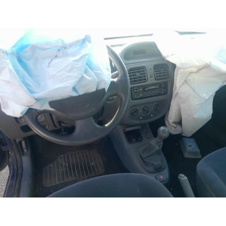Cric (Ensemble depannage) RENAULT CLIO 2 PHASE 1 d’occasion