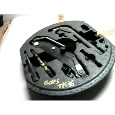 Cric (Ensemble depannage) VOLKSWAGEN GOLF 5 d’occasion