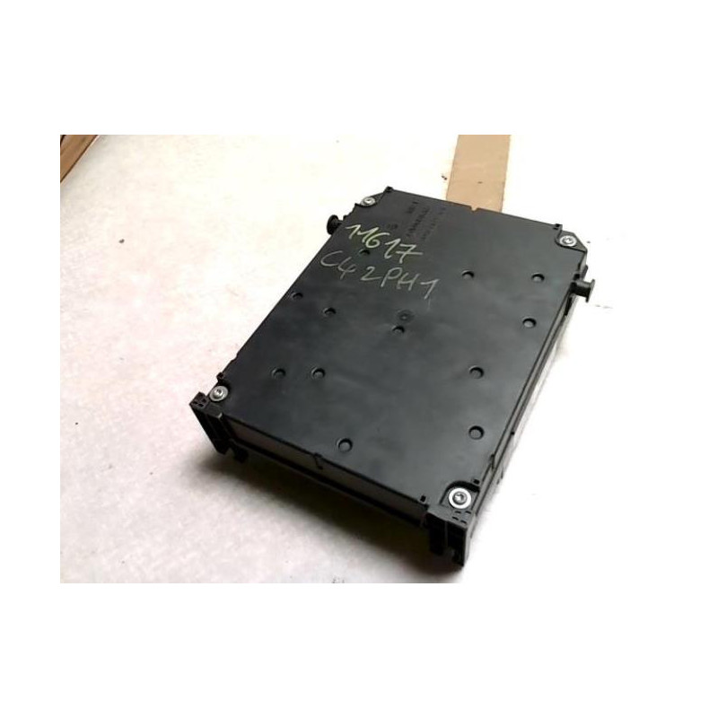 Porte fusible CITROEN C4 2 PHASE 1 d’occasion