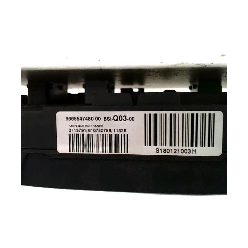 Porte fusible CITROEN C4 2 PHASE 1 d’occasion