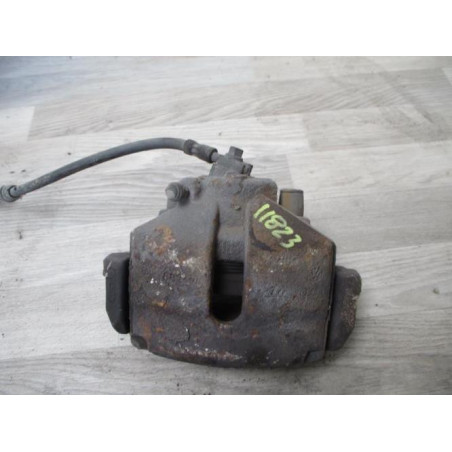 Etrier avant gauche (freinage) VOLKSWAGEN PASSAT 5 d’occasion