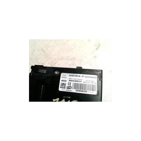 Lecteur de carte (neiman) RENAULT SCENIC 3 PHASE 1 d’occasion