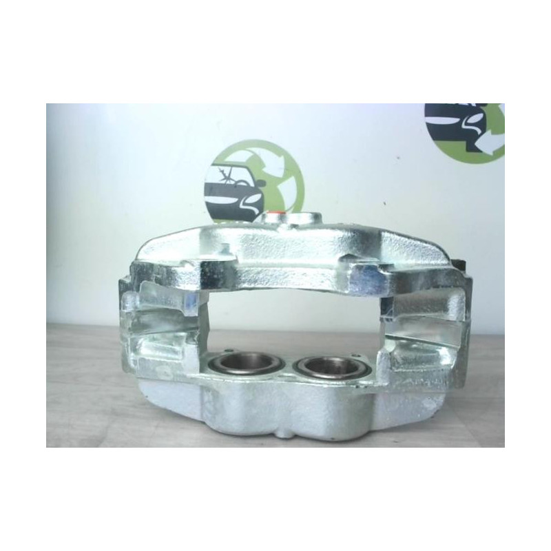Etrier avant gauche (freinage) LAND ROVER DEFENDER 1 d’occasion