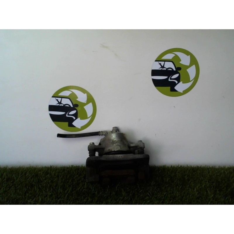Etrier avant gauche (freinage) SUZUKI ALTO 3 d’occasion