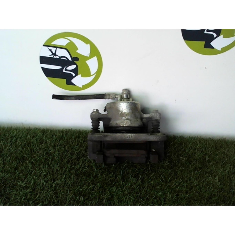 Etrier avant gauche (freinage) SUZUKI ALTO 3 d’occasion