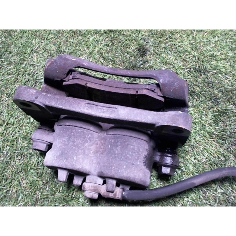 Etrier avant gauche (freinage) MITSUBISHI GRANDIS d’occasion