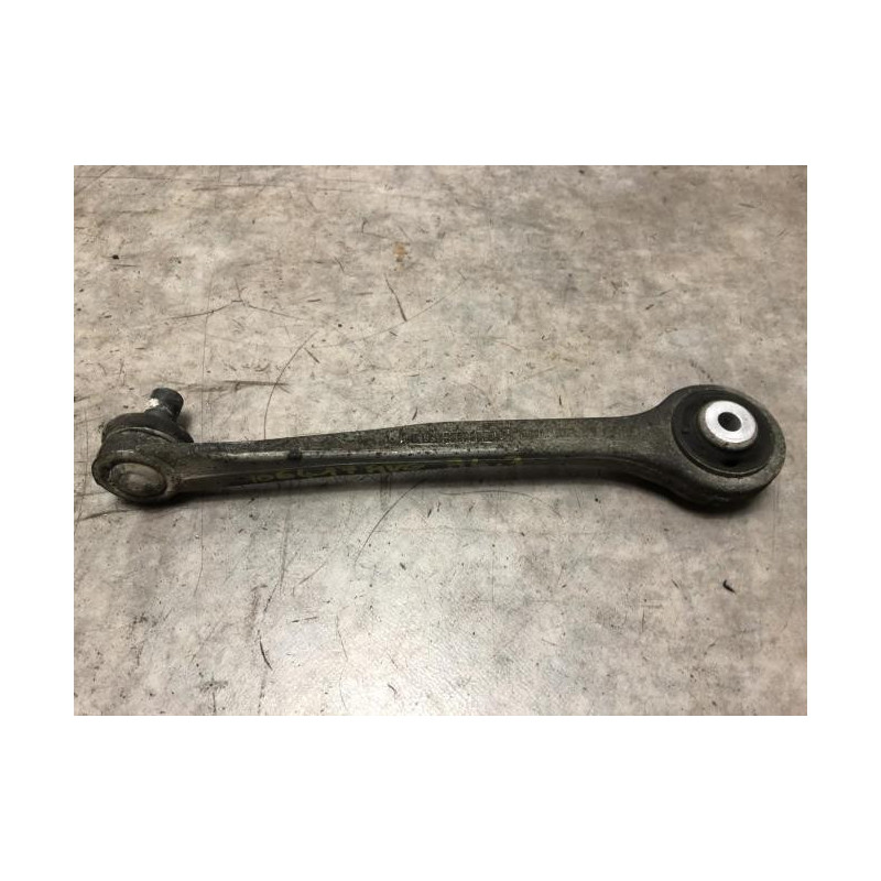 Bras de suspension superieur avant gauche AUDI A4 3 AVANT PHASE 1 BREAK d’occasion