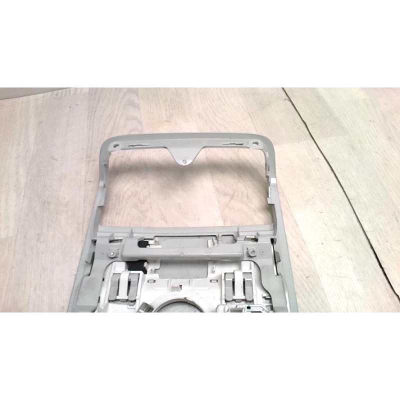Eclairage de plafonnier VOLKSWAGEN GOLF 5 d’occasion