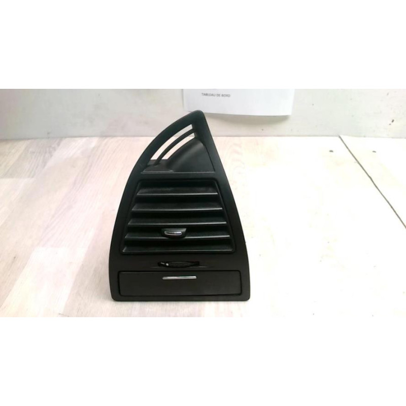 Aerateur tableau de bord avant droit CITROEN C4 1 PHASE 1 d’occasion