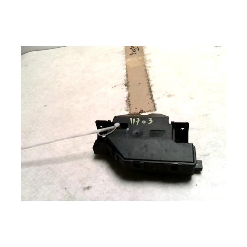 Serrure de coffre BMW SERIE 3 E46 COUPE PHASE 2 d’occasion