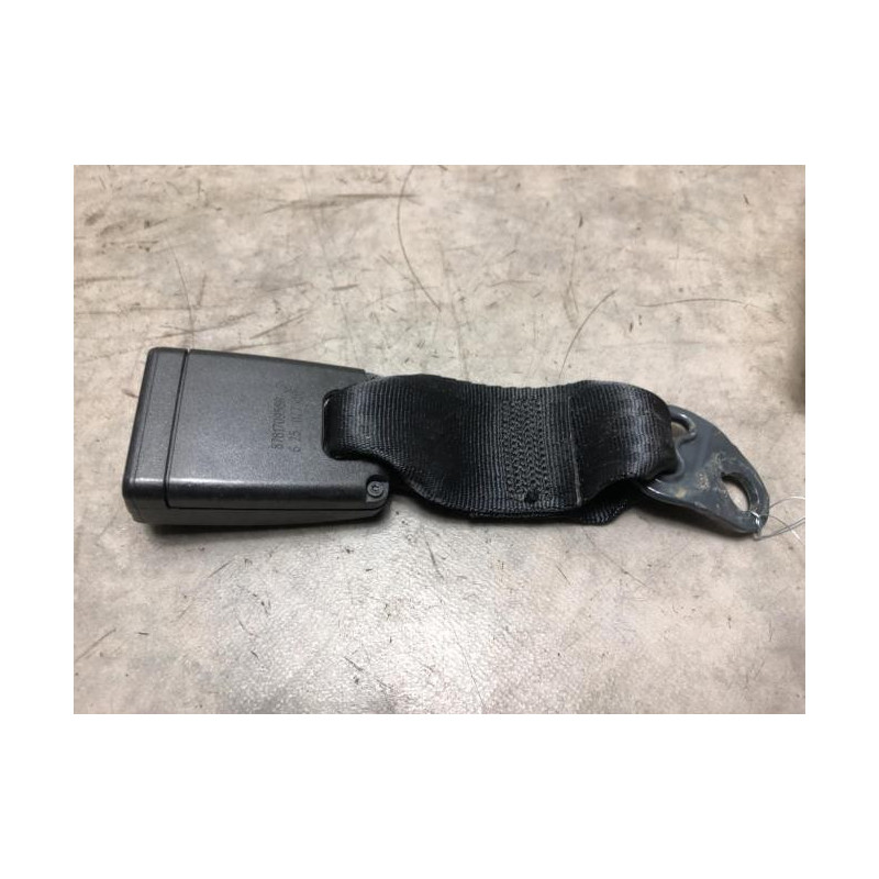 Attache ceinture arriere gauche DACIA SANDERO 2 PHASE 1 d’occasion