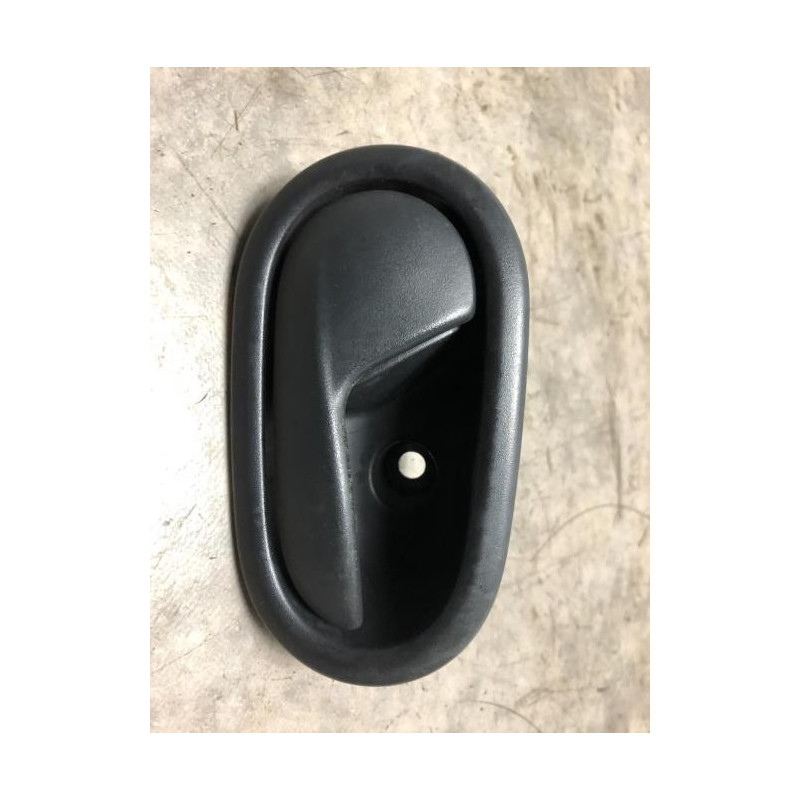 Poignee interieur avant gauche DACIA SANDERO 2 PHASE 1 d’occasion