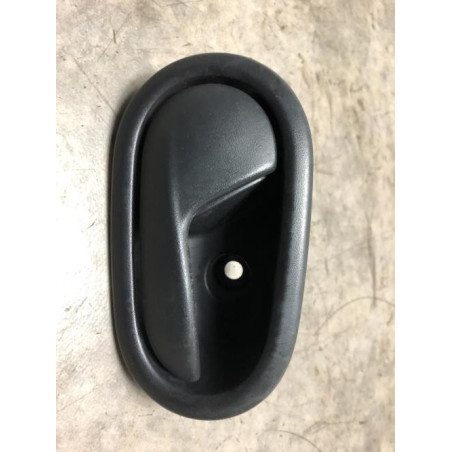 Poignee interieur avant gauche DACIA SANDERO 2 PHASE 1 d’occasion