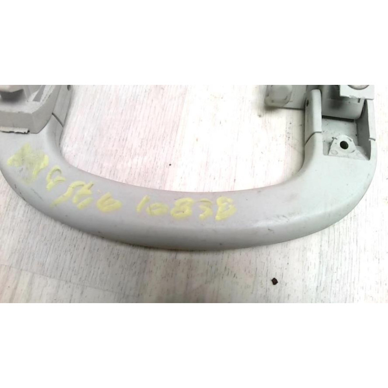 Poignee de maintien avant gauche FIAT STILO d’occasion