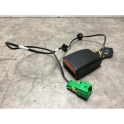 Attache ceinture avant gauche DACIA SANDERO 2 PHASE 1 d’occasion