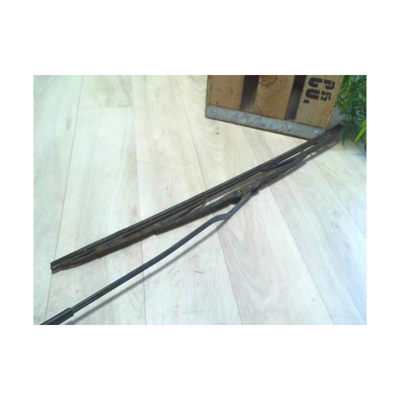 Bras essuie glace avant gauche LAND ROVER FREELANDER 1 PHASE 1 d’occasion