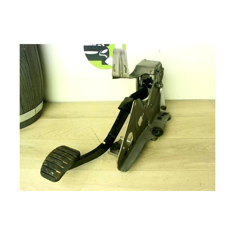 Pedalier de frein RENAULT CLIO 4 PHASE 1 d’occasion