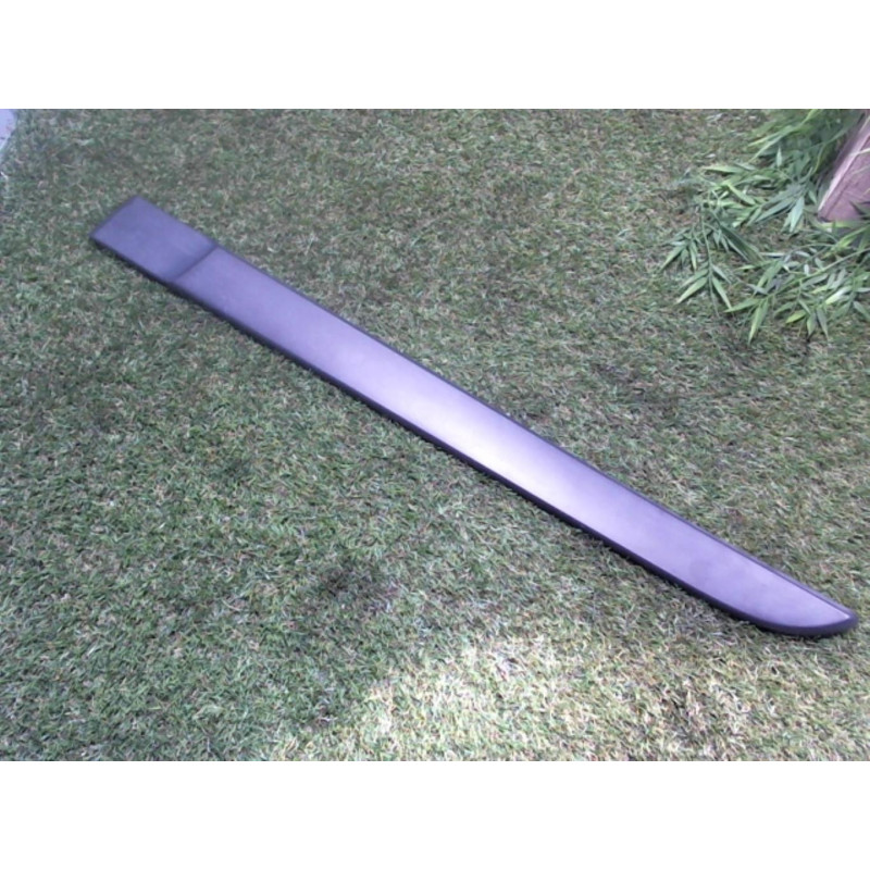 Baguette de porte arriere gauche  RENAULT MEGANE 2 PHASE 1 d’occasion