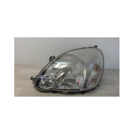 Optique avant principal gauche (feux)(phare) TOYOTA YARIS 1 PHASE 2 d’occasion