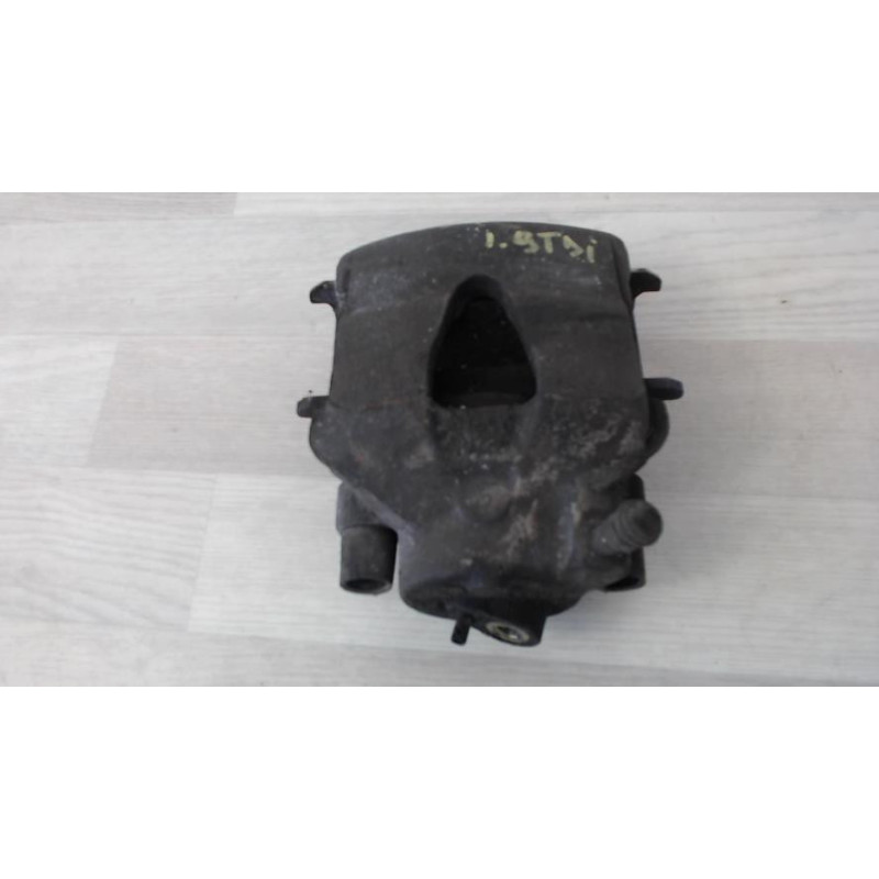 Etrier avant droit (freinage) VOLKSWAGEN GOLF 4 d’occasion