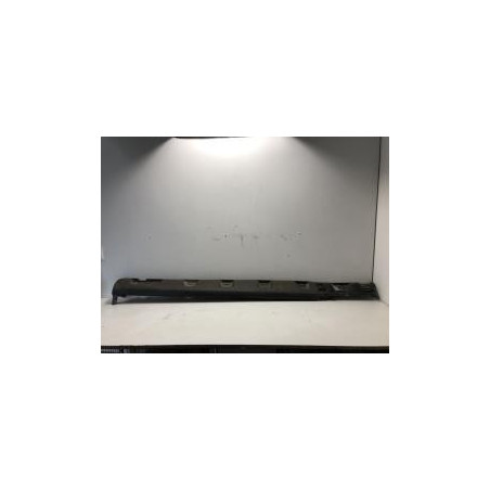 Bas de caisse droit DACIA SANDERO 2 PHASE 1 d’occasion