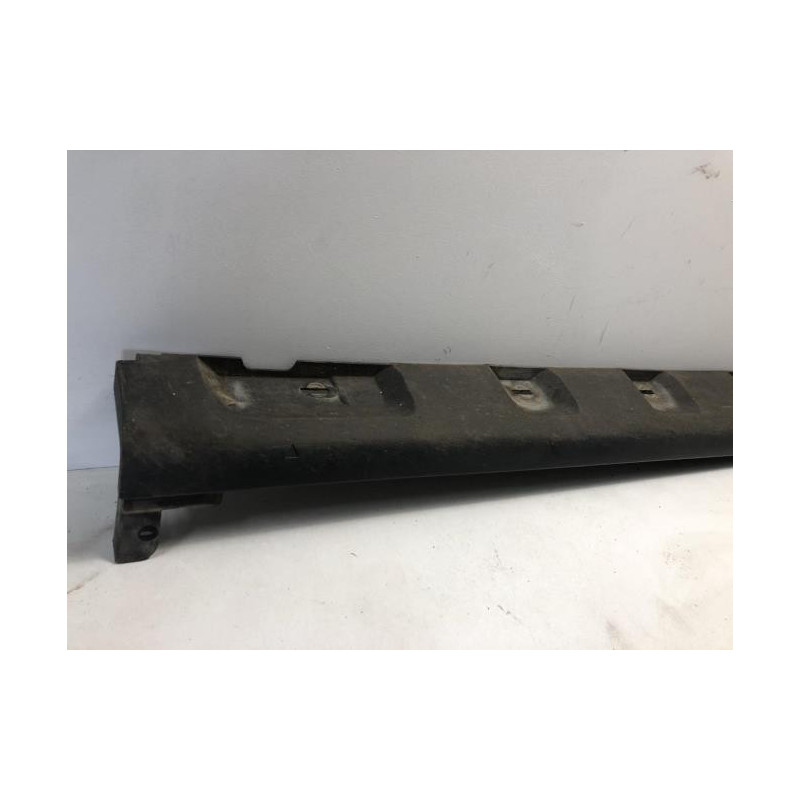 Bas de caisse droit DACIA SANDERO 2 PHASE 1 d’occasion