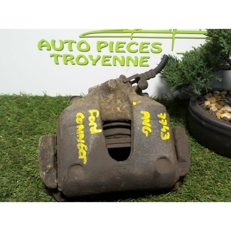 Etrier avant gauche (freinage) FORD TRANSIT CONNECT 1 PHASE 2 d’occasion