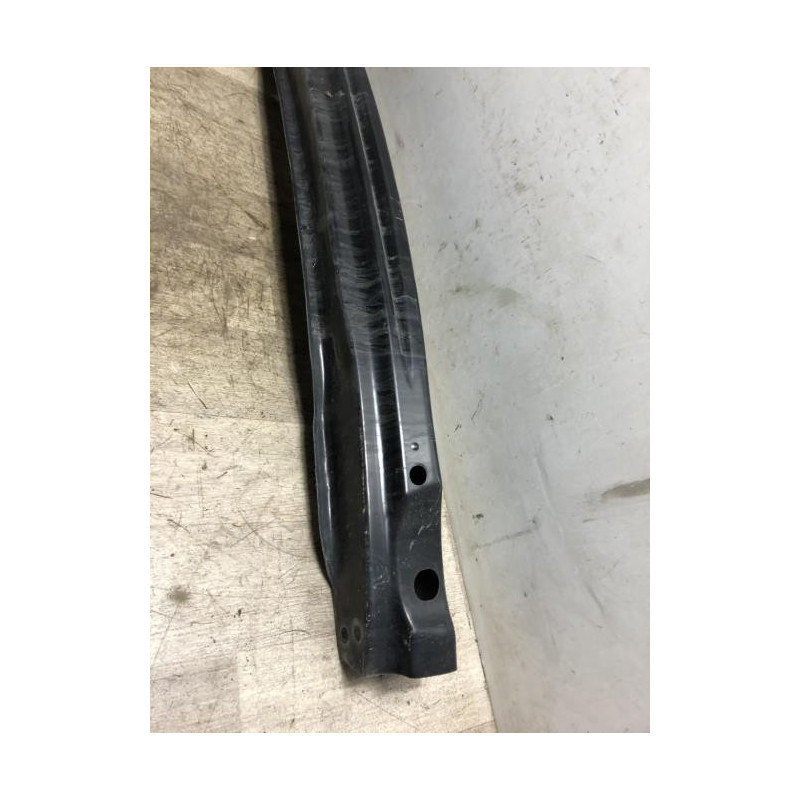 Renfort pare choc arriere (traverse) AUDI A4 3 AVANT PHASE 1 BREAK d’occasion