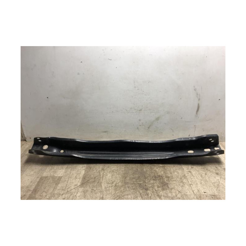 Renfort pare choc arriere (traverse) AUDI A4 3 AVANT PHASE 1 BREAK d’occasion