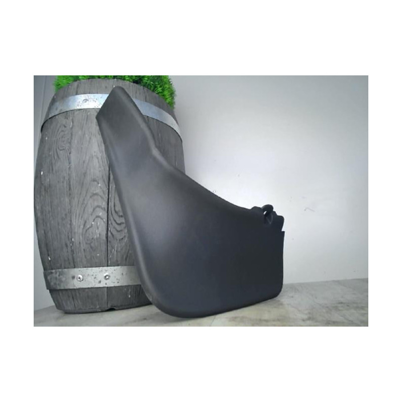 Bavette arriere gauche FORD KUGA 2 PHASE 1 d’occasion