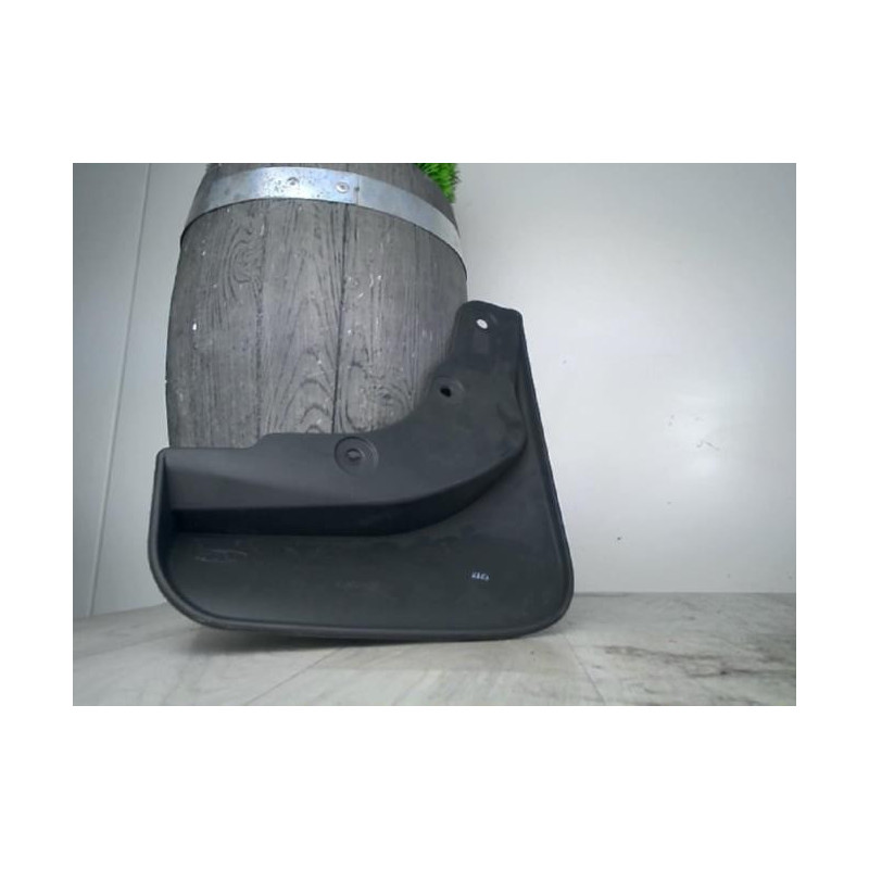 Bavette arriere gauche FORD KUGA 2 PHASE 1 d’occasion