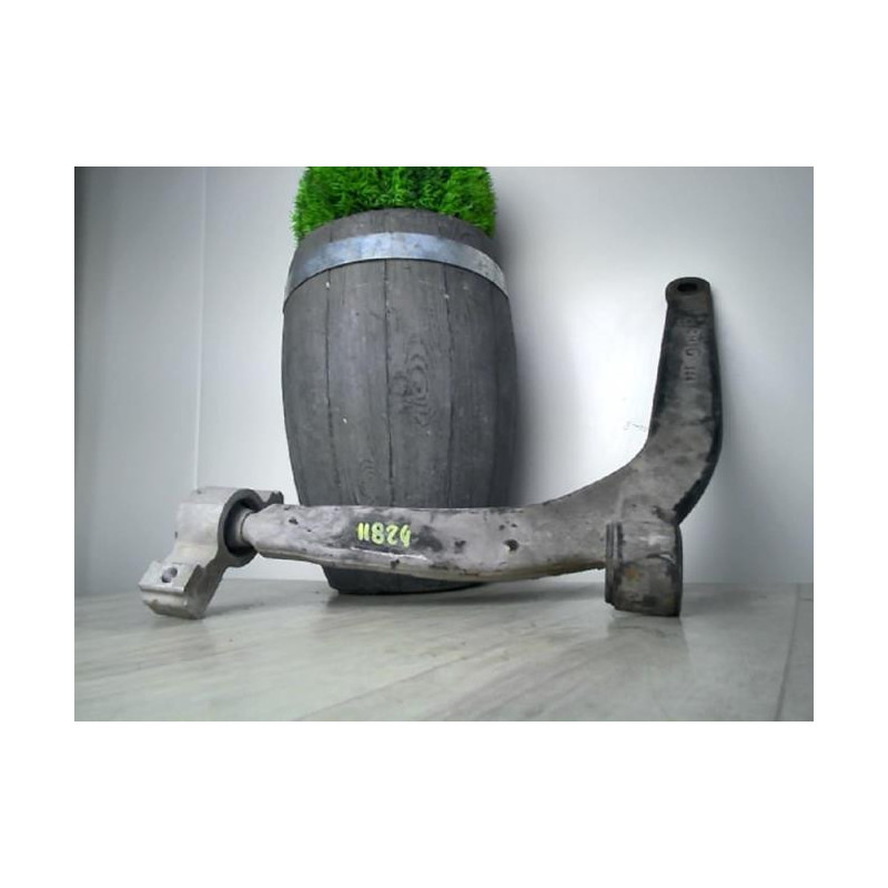 Bras de suspension arriere droit PEUGEOT 406 PHASE 1 d’occasion