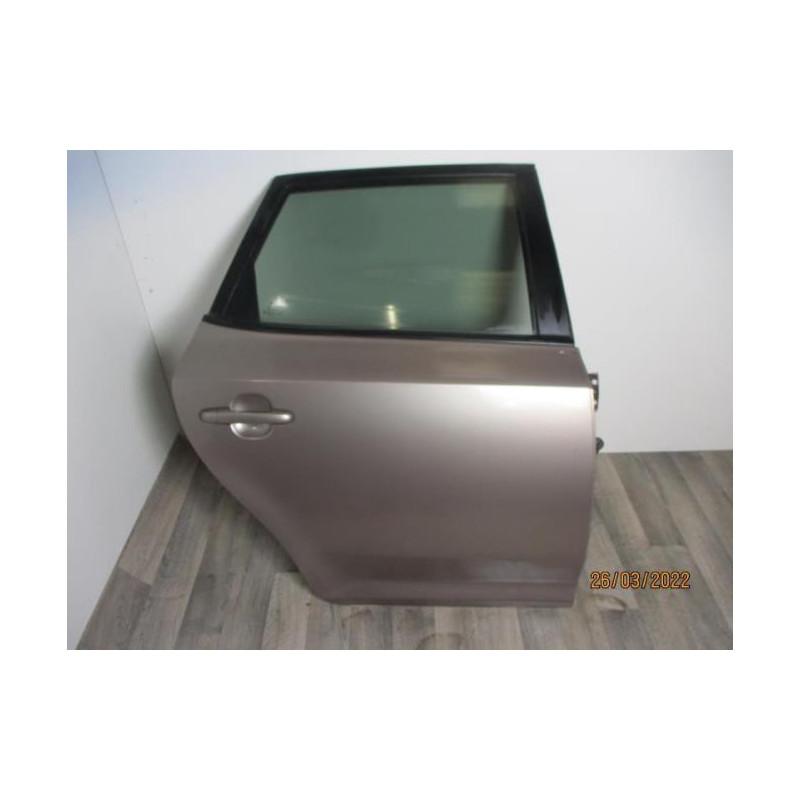Porte arriere droit KIA CEE-D 1 SPORT WAGON PHASE 1 BREAK d’occasion