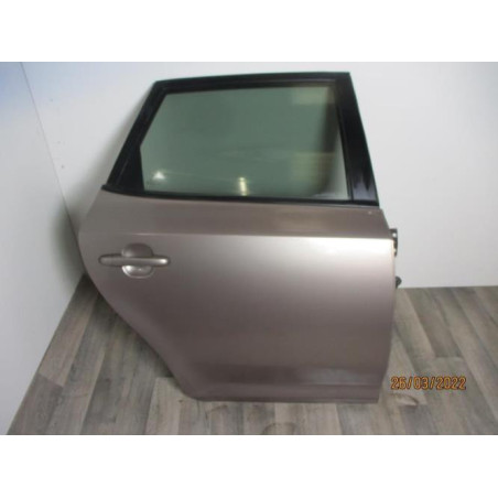 Porte arriere droit KIA CEE-D 1 SPORT WAGON PHASE 1 BREAK d’occasion