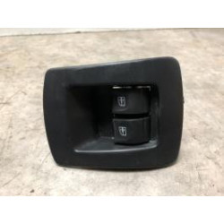 Interrupteur de leve vitre avant gauche DACIA SANDERO 2 PHASE 1 d’occasion