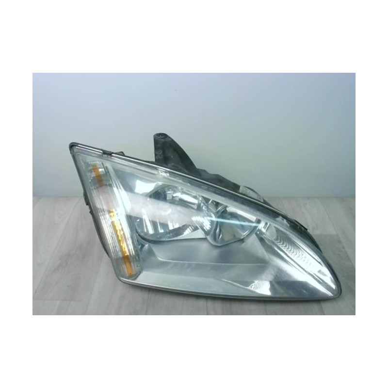 Optique avant principal droit (feux)(phare) FORD FOCUS 2 PHASE 1 d’occasion
