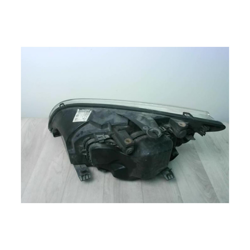 Optique avant principal droit (feux)(phare) FORD FOCUS 2 PHASE 1 d’occasion