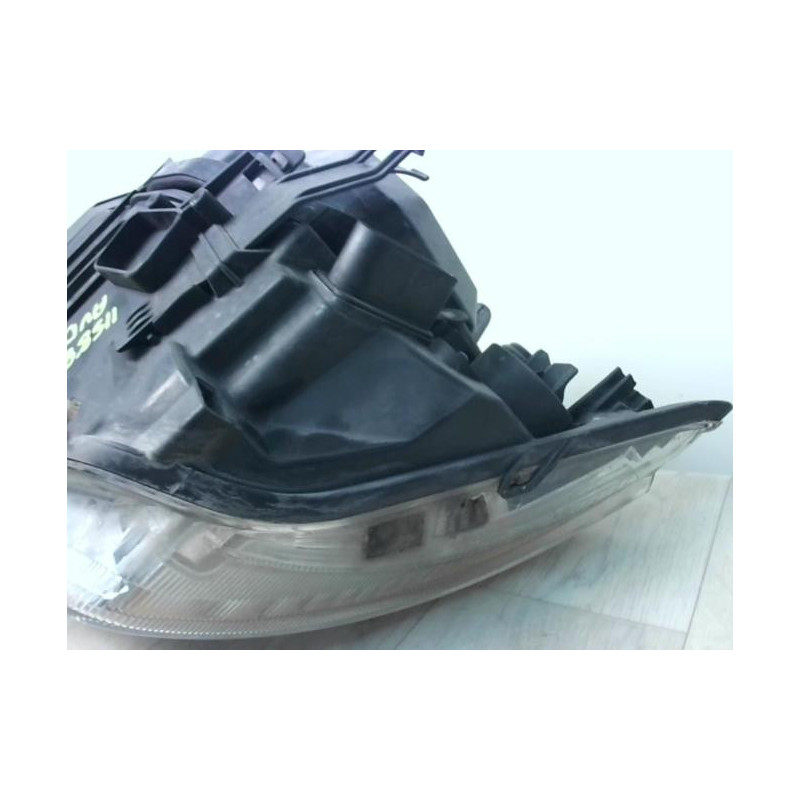 Optique avant principal droit (feux)(phare) FORD FOCUS 2 PHASE 1 d’occasion