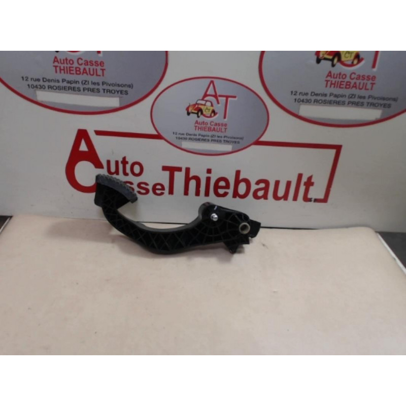 Pedalier d'embrayage CITROEN C3 II PHASE 2 d’occasion