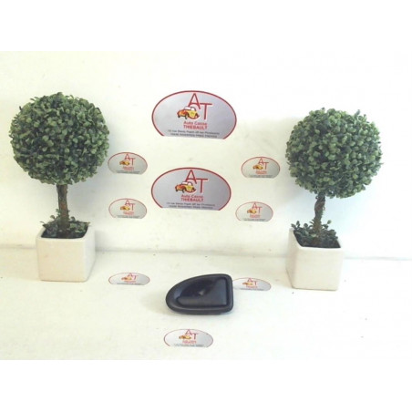 Poignee interieur avant droit RENAULT MASTER d’occasion