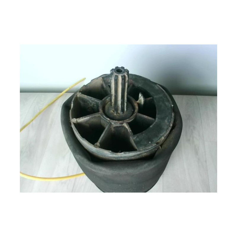 Ressort de suspension arriere droit LAND ROVER RANGE ROVER 3 PHASE 1 d’occasion